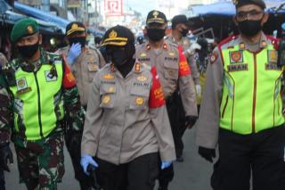 Kapolres Sukabumi Bersama Kodim 0607 Himbau Warga Patuhi Protokol Kesehatan